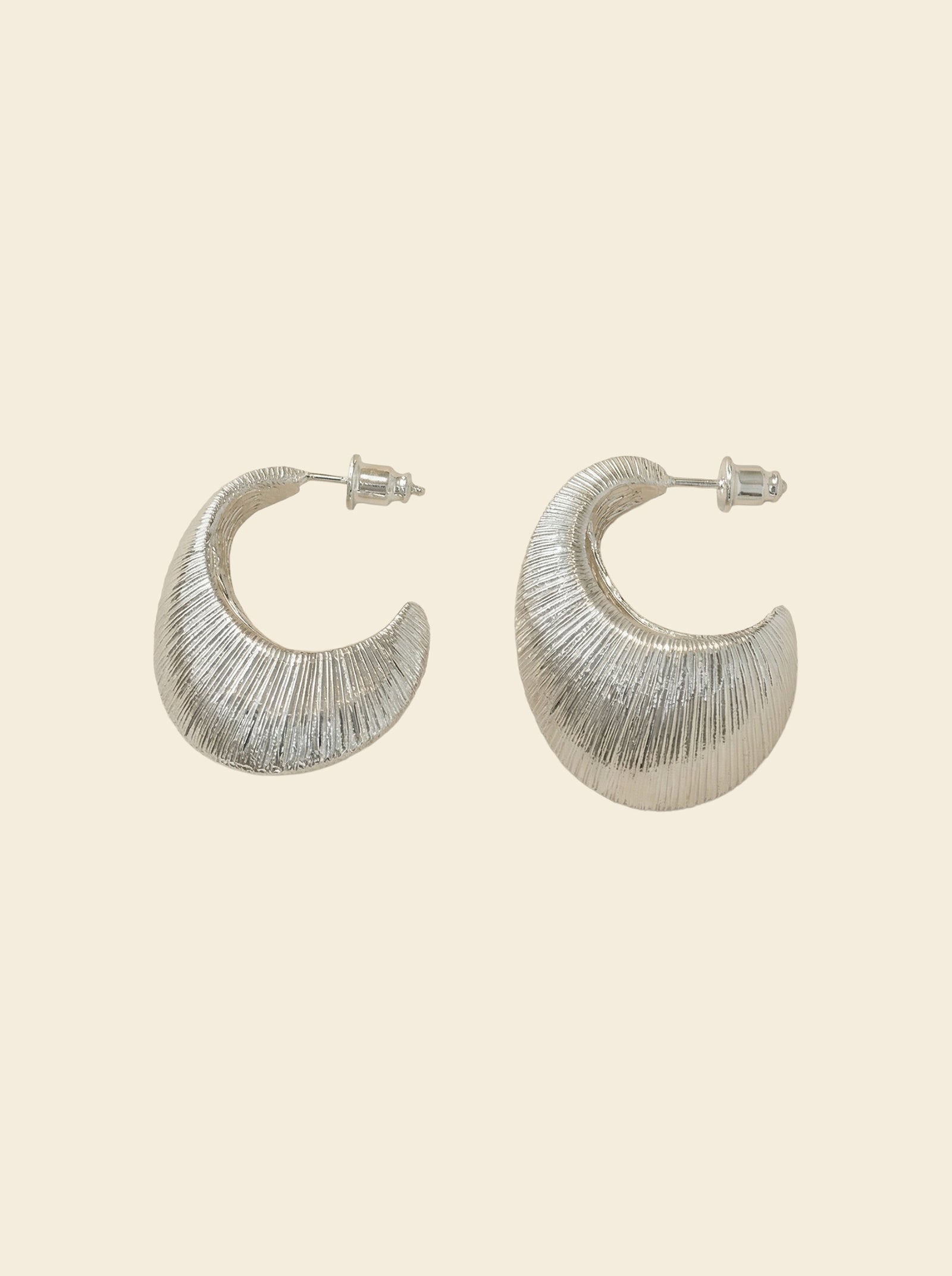 Textured Oval C-Hoop Earrings