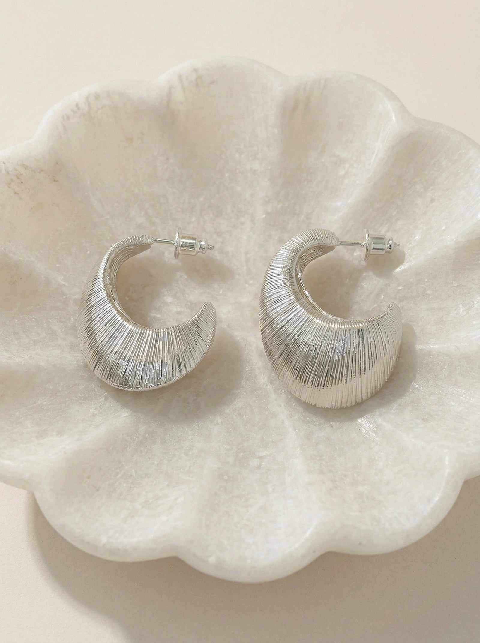 Textured Oval C-Hoop Earrings