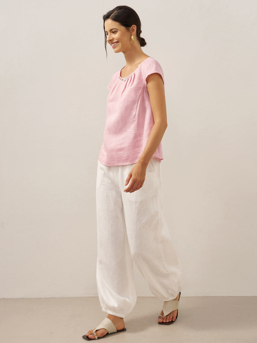 100% Linen Shell Button Pleated Crew Neck Top RENA