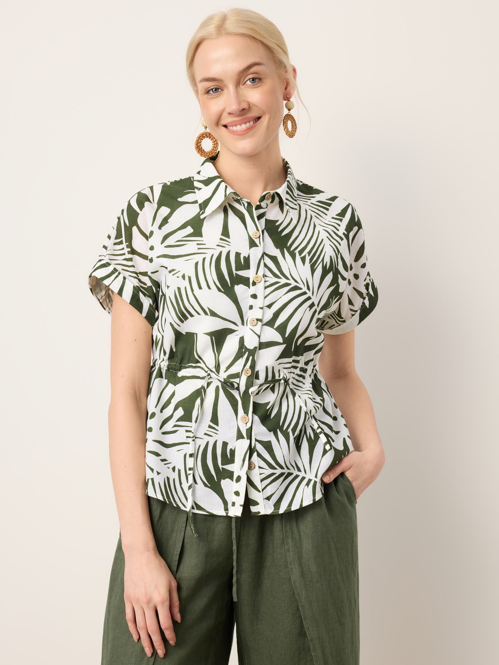 Linen Palm Print Drawstring Waist Cuffed Sleeve Shirt HILDEGARD